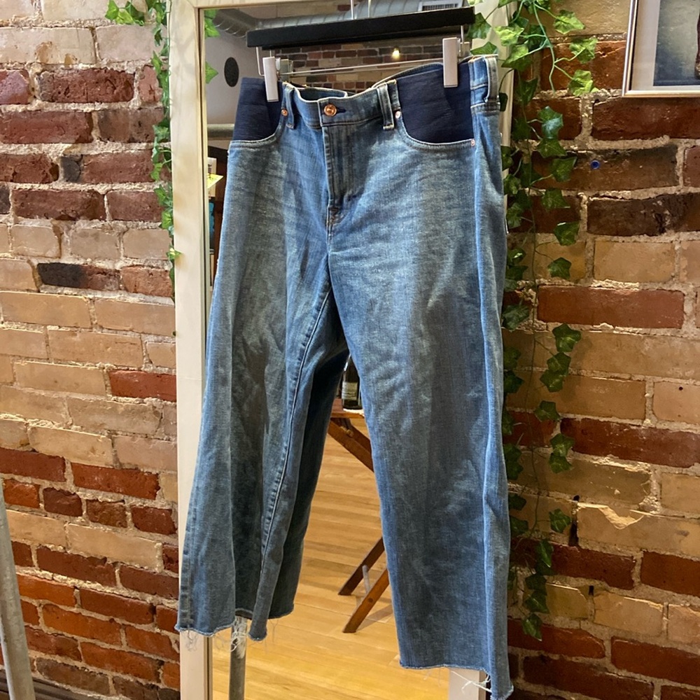 Size 30 maternity 7 for all mankind jeans